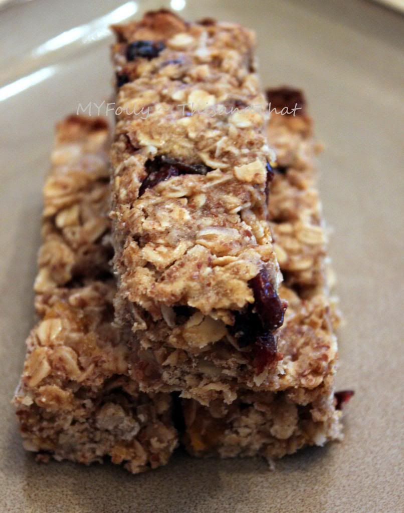 This and that Granola Bars... the most delicious ones yet.